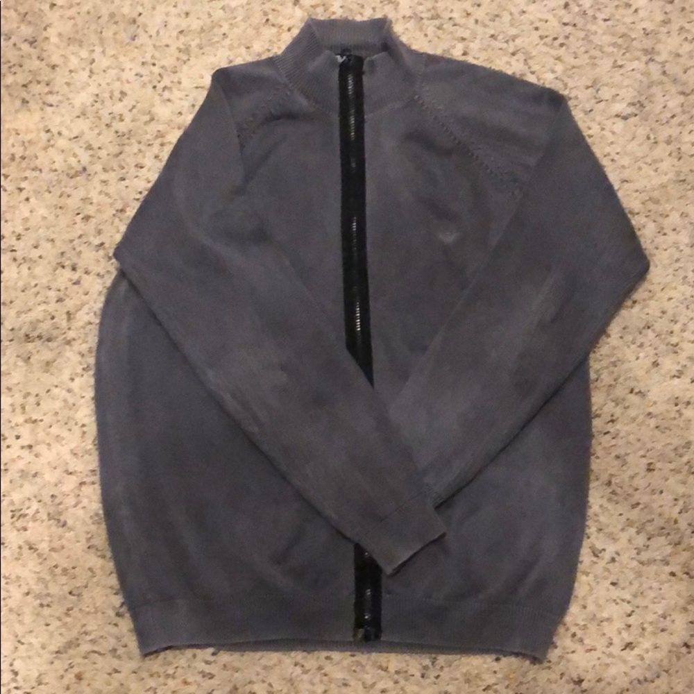 Giorgio Armani pullover sweater for men!